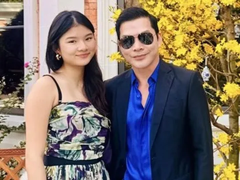 Con gái Trương Ngọc Ánh đi chúc Tết cùng bố, Giáng My khoe vẻ đẹp không tuổi