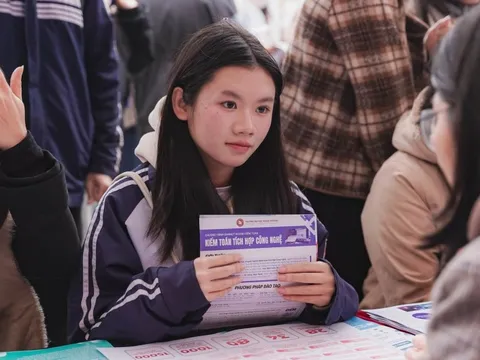 Lạc lối giữa ‘ma trận’ kỳ thi riêng