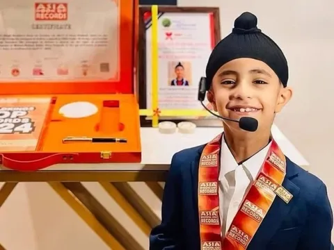 Thần đồng Ấn Độ 5 tuổi biết lập trình, 8 tuổi dự hội thảo về AI