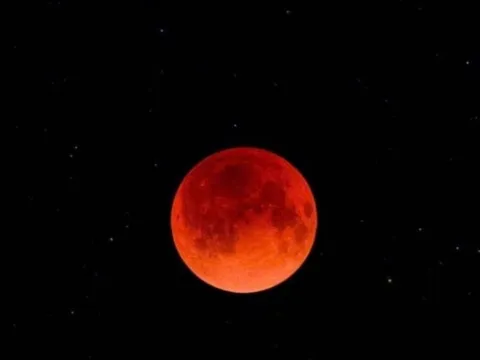 Trăng máu Tết Nguyên tiêu sắp tới có gì đặc biệt?