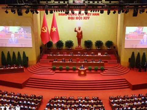 Xem xét, quyết định chủ trương, công việc lớn, quan trọng chưa được quy định trong Điều lệ Đảng