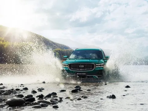 Geely Monjaro định nghĩa lại SUV hạng sang bằng cấu hình "khủng" và mức giá sốc