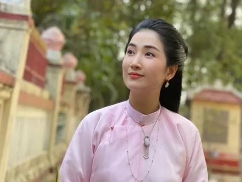 Nữ diễn viên Quỳnh Lam công khai khoảnh khắc tình tứ bên bạn trai kém 9 tuổi