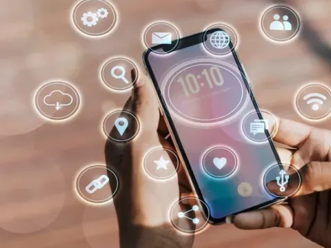 Từ hôm nay, một số điện thoại di động ở Việt Nam sẽ không mở được ứng dụng ngân hàng: Những ai cần chú ý?