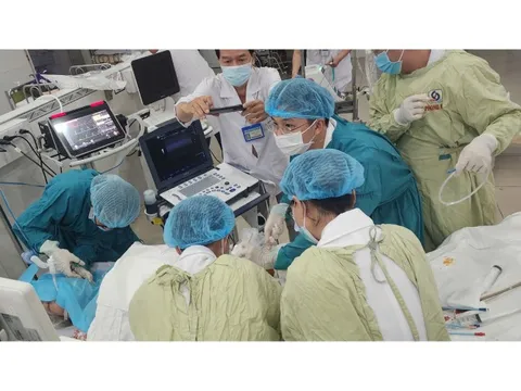 Bác sĩ thiết lập ECMO trong 20 phút, cứu sống nhiều ca ngừng tim nguy kịch