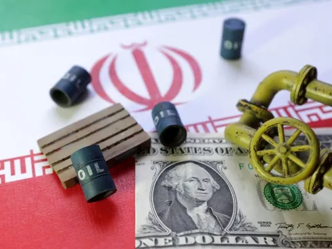 Giá vàng, bạc và dầu sẽ ra sao sau khi Mỹ - Israel tấn công Iran?