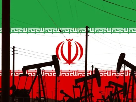 Iran đóng góp bao nhiêu vào trữ lượng dầu của toàn thế giới?