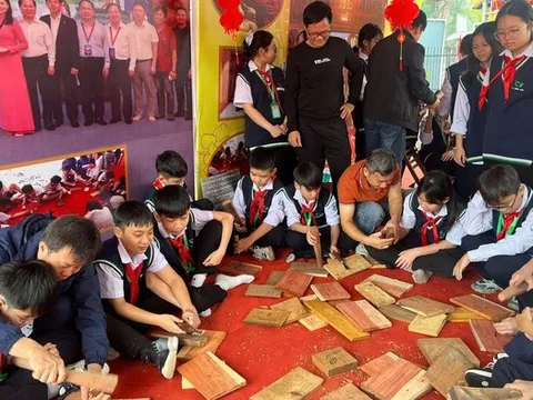 "Tinh hoa đồ gỗ Thư Lâm" - Điểm hẹn văn hóa làng nghề những ngày đầu xuân