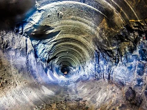 Con người đã xuyên sâu tới đâu vào tâm trái đất?