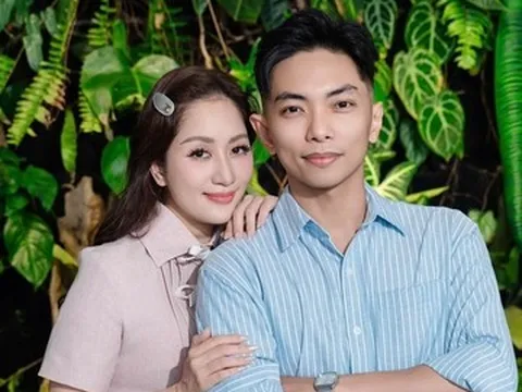 Phan Hiển nịnh vợ Khánh Thi hết lời, NSND Việt Anh đưa vợ kém 36 tuổi đi du lịch