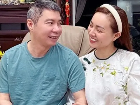 NSND Công Lý hạnh phúc bên vợ trẻ kém 15 tuổi, hành động tử tế của Bảo Thanh