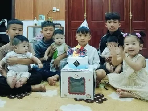 Cuộc sống 'ăn đứng, ngủ ngồi' của người mẹ Quảng Trị 32 tuổi có 8 con