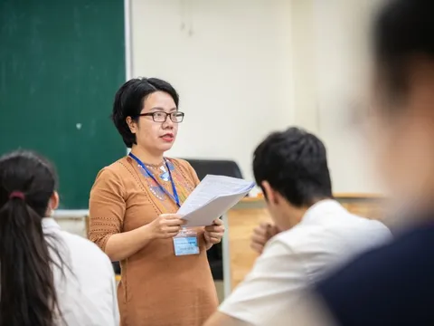 Đại học, học viện top đầu đồng loạt tuyển giảng viên