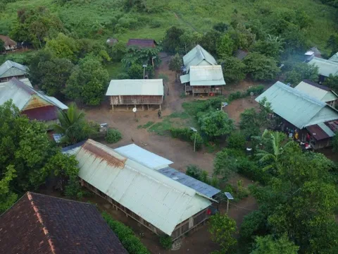 Làng biệt lập giữa đại ngàn Gia Lai tổ chức bầu cử sớm