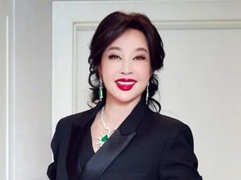 'Võ Tắc Thiên' Lưu Hiểu Khánh lên tiếng trước tin đồn có 8 bạn trai ở tuổi 71