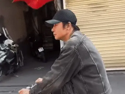 Xăng tăng giá Võ Hoài Nam đạp xe đi làm, Lệ Quyên tặng quà cho bạn trai kém 12 tuổi