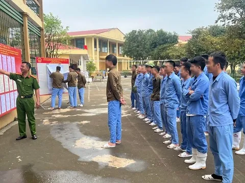 Không để người lầm lỡ đứng ngoài ngày hội bầu cử