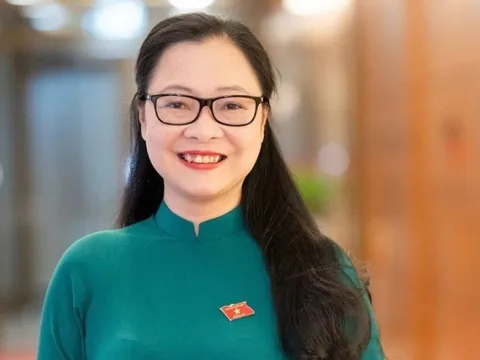 Phó chủ tịch UBND Vĩnh Long làm thứ trưởng Bộ GD&ĐT