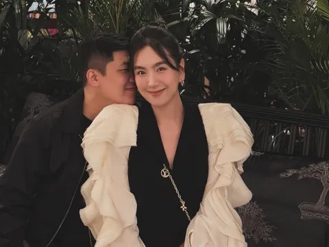 Hôn nhân của người đẹp VTV với chồng kém tuổi trong tòa nhà bề thế ở Bắc Ninh: Một bức ảnh hé lộ cuộc sống hiện tại