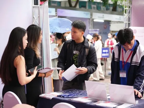 Vì sao sinh viên giỏi mà vẫn thất nghiệp?