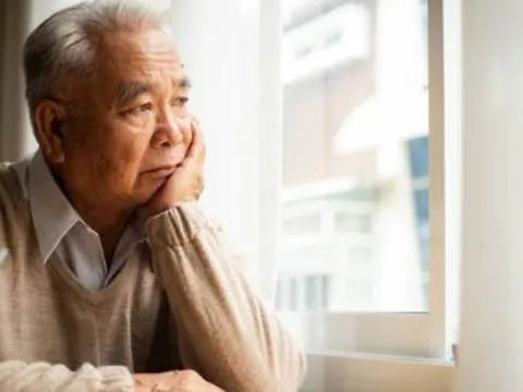 Cuộc sống nghỉ hưu không như mơ: 4 nỗi khổ khó nói của cụ ông lương hưu cao