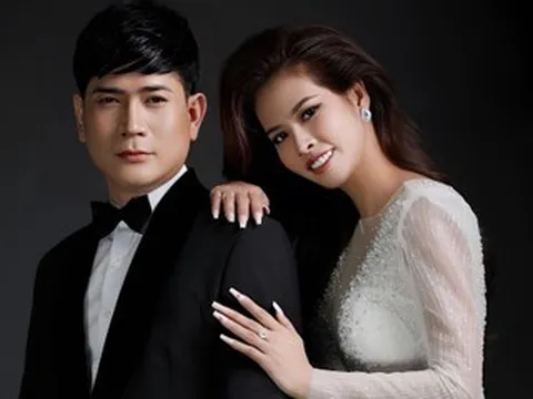 Vợ ca sĩ Quách Thành Danh sinh 5 con eo vẫn nhỏ xíu, chồng mê tít