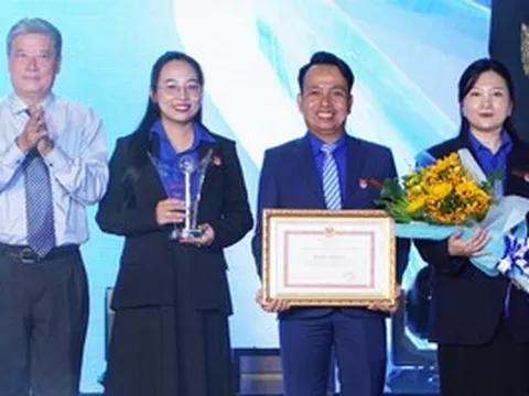 Đoàn Thanh niên Báo Người Lao Động được trao giải thưởng Hồ Hảo Hớn