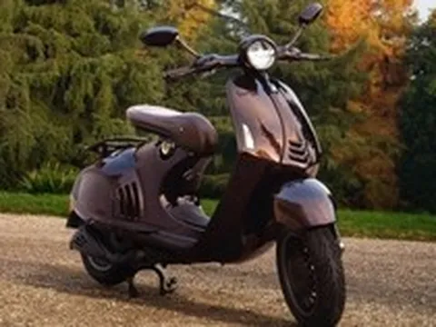 Xe Vespa giá 550 triệu đồng đẹp cỡ này!