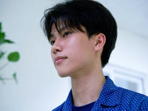 ĐH Bách Khoa tặng bằng khen nam sinh lao vào đám cháy cứu người