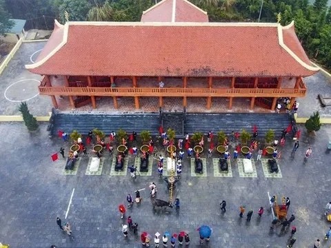 Về đền Chín Gian xem nghi lễ Dâng trâu tế trời, kết nối chín mường người Thái xứ Thanh