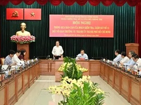 Chủ tịch Quốc hội yêu cầu TPHCM phát huy 5 lợi thế, tháo gỡ dự án tồn đọng