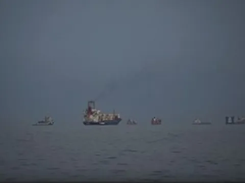 Iran đang triển khai các thủ tục về việc di chuyển của tàu Việt Nam qua eo biển Hormuz