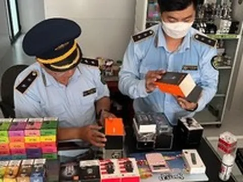 Hút thuốc lá điện tử bị phạt tới 5 triệu đồng