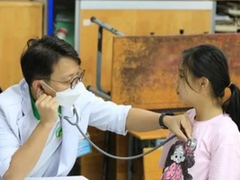 Lần đầu tiên tại TPHCM, nhiều bệnh viện đồng loạt khám bệnh miễn phí