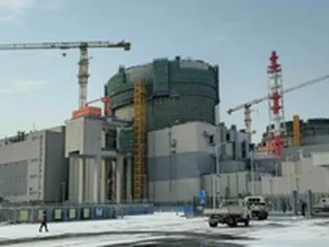 Một tập đoàn Nga vận chuyển một loại nhiên liệu đặc biệt đến quốc gia Châu Á, đánh dấu sự kiện mang tính bước ngoặt