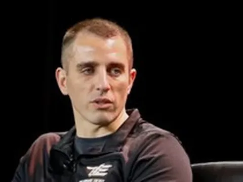 AI sẽ cướp trắng "chén cơm" tại phố Wall với tốc độ phân tích nhanh gấp 100 lần con người?