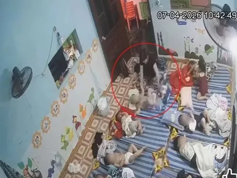 Tạm đình chỉ cơ sở mầm non nghi bạo hành trẻ em tại Hưng Yên