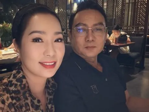 NSND Trịnh Kim Chi trẻ đẹp, MC Huyền Trang VTV đăng ảnh trêu chồng cầu thủ