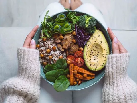 Ra sức ăn chất xơ hay chất đạm để 'đẹp lột xác' theo trào lưu mới, ổn không?