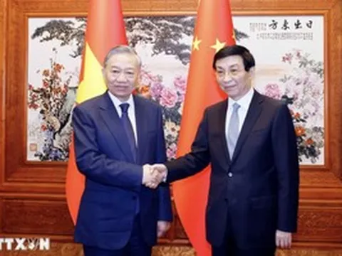 Tổng Bí thư, Chủ tịch nước Tô Lâm hội kiến Chủ tịch Chính hiệp toàn quốc Trung Quốc