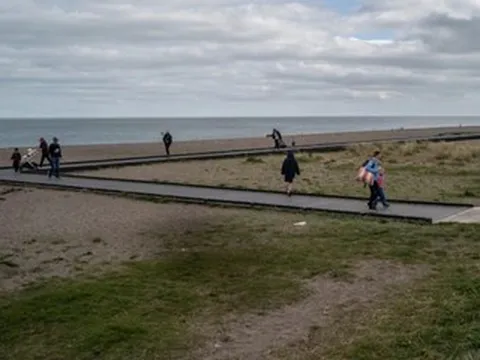 Cả làng đồng lòng bảo vệ tuổi thơ trẻ em, nói không với smartphone