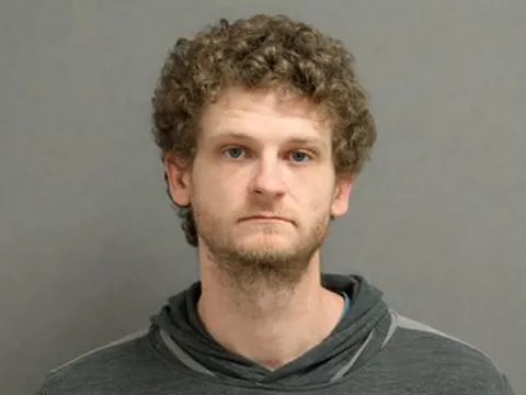 Bắt giữ diễn viên 'Đấu trường sinh tử' vì nổ súng tấn công 3 người