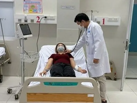 TPHCM: 11 công nhân ngộ độc thực phẩm sau bữa trưa