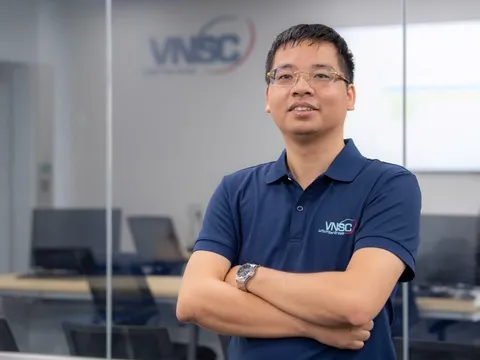 Kỹ sư Việt trong dự án vệ tinh radar đầu tiên của Việt Nam