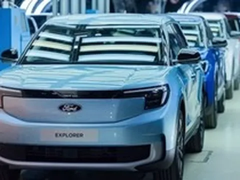 Giá xăng dầu lên cao, nhiều thị trường bùng nổ doanh số xe điện