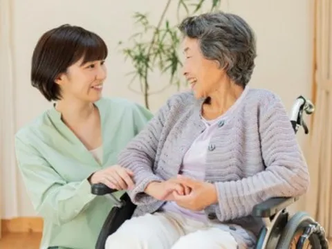 Về già được con đón lên thành phố phụng dưỡng, tưởng nghỉ hưu an nhàn, 3 tháng sau tôi quyết vào viện dưỡng lão