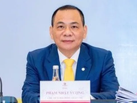 Tỷ phú Phạm Nhật Vượng: 'VinFast không bao giờ quay trở lại làm xe xăng'