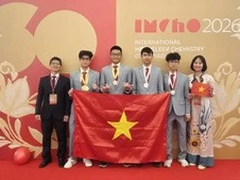 Đoàn học sinh Việt Nam giành 4/4 huy chương tại Olympic Hóa học quốc tế Mendeleev 2026