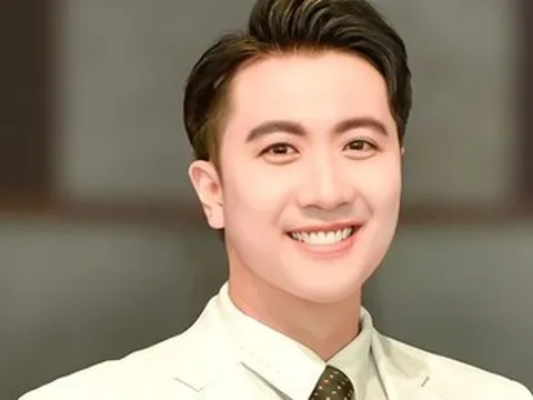 Chuyện chưa kể về MC là Tiến sĩ, thầy giáo đẹp trai của ĐH Ngoại thương