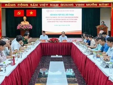 Bí thư Đảng ủy, Chủ tịch UBND phường Tân Định đối thoại với doanh nghiệp
